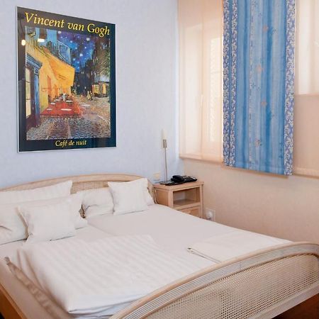 Geniesserhotel Lodner Lauingen Ruang foto